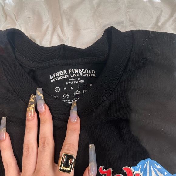 Assholes Live Forever Shirt- Whores Don’t Get Cold - Picture 3 of 3